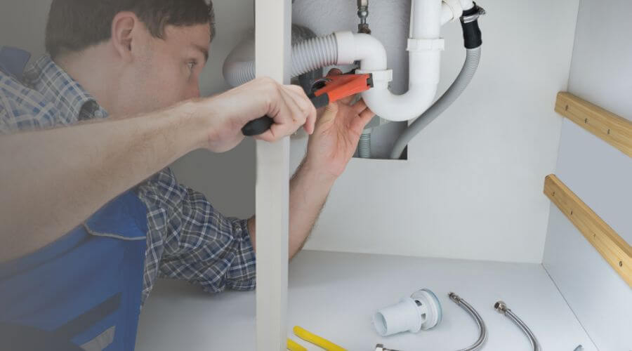 Professional emergency plumbing in Hardy, IA